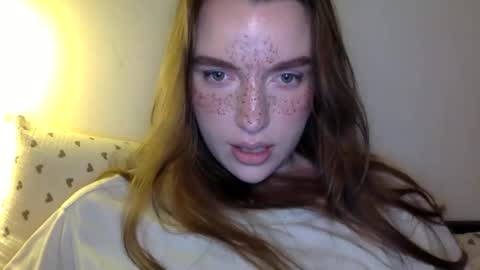 Snapshot of hoteffy chatting on 03-17-26, 10:13 effy online show from 03-17-26, 10:13