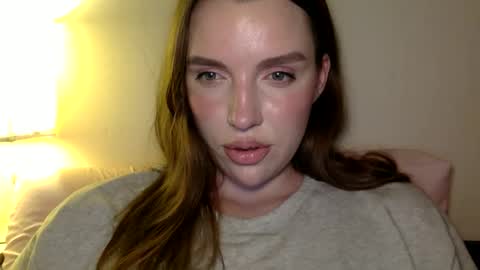 effy online show from 05-17-26, 09:33