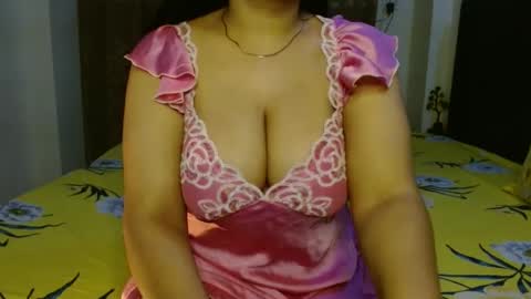 Snapshot of hoteliza6 chatting on 01-30-25, 08:10 Eliza i dont show face in any show online show from 01-30-25, 08:10