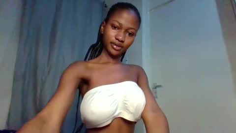 Snapshot of hotfalling706077 chatting on 12-07-24, 11:56 hotfalling706077 online show from 12-07-24, 11:56