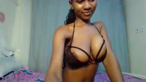 Snapshot of hotfalling706077 chatting on 12-27-24, 10:59 hotfalling706077 online show from 12-27-24, 10:59