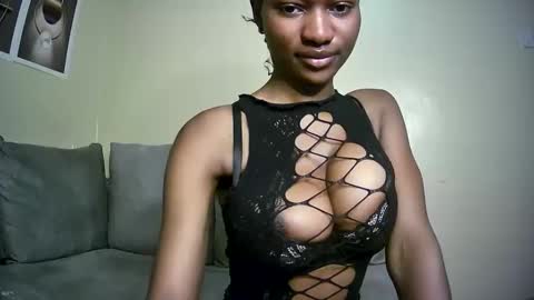 Snapshot of hotfalling706077 chatting on 01-11-25, 07:06 hotfalling706077 online show from 01-11-25, 07:06