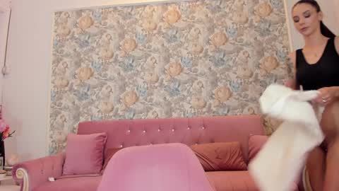 hotfallingdevil online show from 11-09-25, 05:50