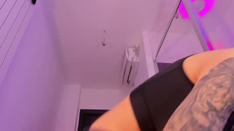 Snapshot of hotfallingdevil chatting on 02-20-26, 06:19 hotfallingdevil online show from 02-20-26, 06:19