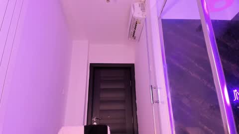 Snapshot of hotfallingdevil chatting on 03-11-26, 05:13 hotfallingdevil online show from 03-11-26, 05:13