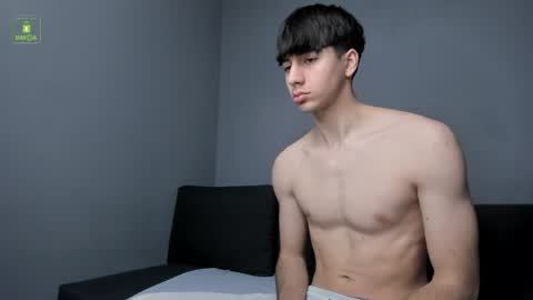 QUENTIN online show from 04-02-26, 05:27