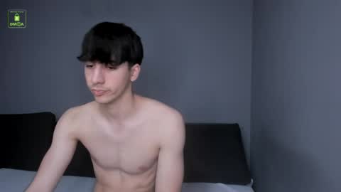 Snapshot of hotflirtyfella chatting on 04-16-26, 05:30 QUENTIN online show from 04-16-26, 05:30