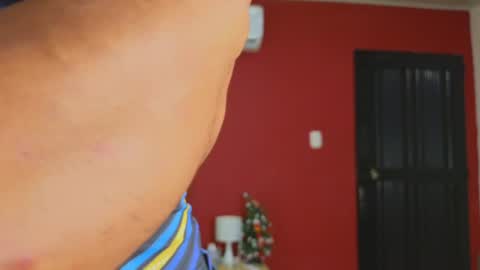 Snapshot of hotfuckers4uu chatting on 01-03-25, 07:18 felipe marcello online show from 01-03-25, 07:18