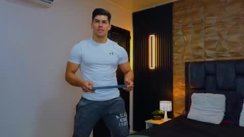 Snapshot of hotfuckers4uu chatting on 02-12-25, 11:09 felipe marcello online show from 02-12-25, 11:09