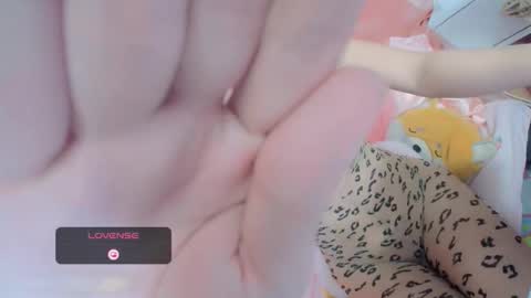 beauty has a prize so make it worth plzzz online show from 11-02-25, 04:15