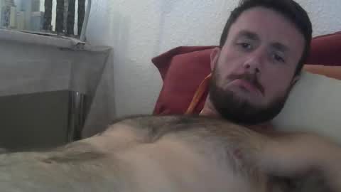 Snapshot of hotgardenersexy chatting on 05-17-26, 09:00 Le jardinier sexy online show from 05-17-26, 09:00