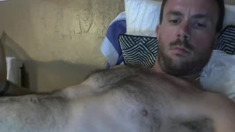 Snapshot of hotgardenersexy chatting on 06-28-26, 08:26 Le jardinier sexy online show from 06-28-26, 08:26