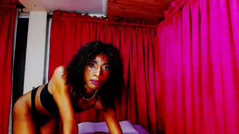 hotgee2025 online show from 01-10-25, 12:38