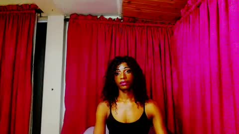 hotgee2025 online show from 01-15-25, 12:19