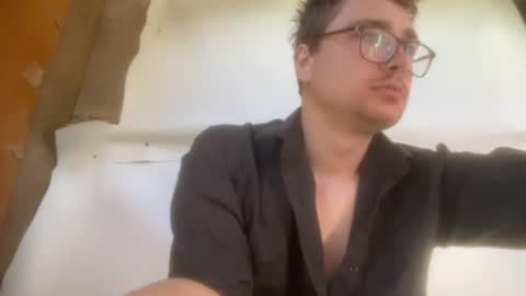 William online show from 06-24-26, 07:18
