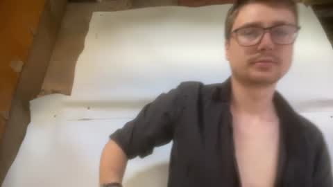 William online show from 06-26-26, 07:13