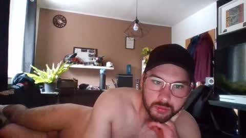 hotguitarplayernaked online show from 10-10-25, 02:05