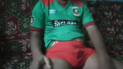 hotguyy001 online show from 03-16-26, 05:44