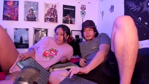 Sam and Nico online show from 05-06-26, 07:52