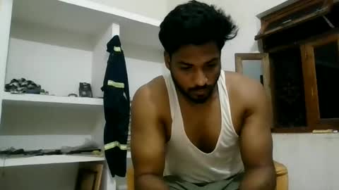 Snapshot of hothunkman352176 chatting on 06-19-26, 06:45 hothunkman352176 online show from 06-19-26, 06:45