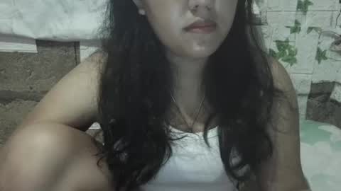 hotiemorenagurl18 online show from 07-05-26, 09:49