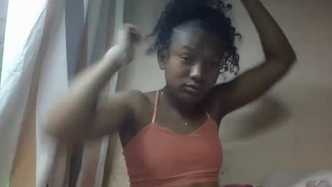 veronique online show from 09-13-25, 03:28