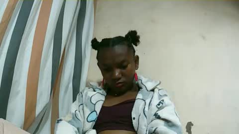 veronique online show from 09-25-25, 07:50