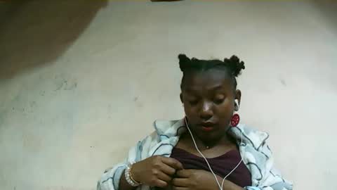 veronique online show from 09-26-25, 08:35