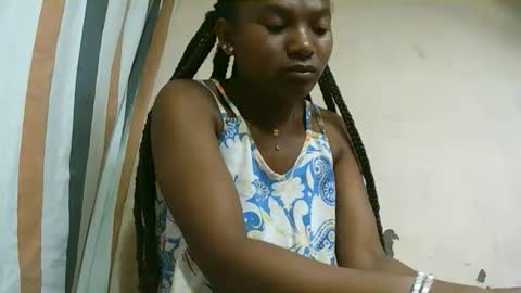 veronique online show from 09-30-25, 07:52