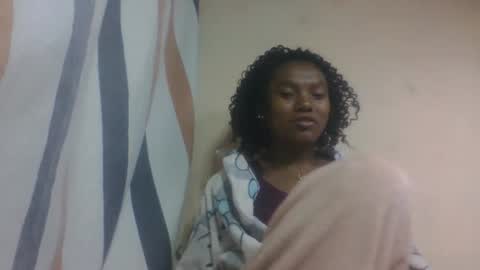 veronique online show from 10-13-25, 07:08