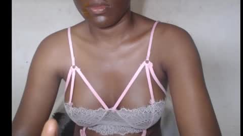 hotjessie0 online show from 09-25-25, 04:49