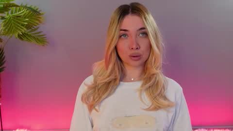 Maria online show from 01-18-26, 03:27