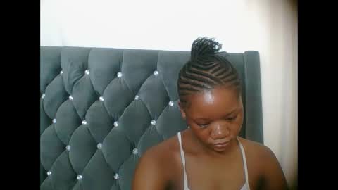 LOYCE online show from 03-09-26, 11:25