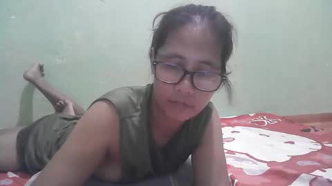 hotladypinay32 online show from 09-21-25, 01:40