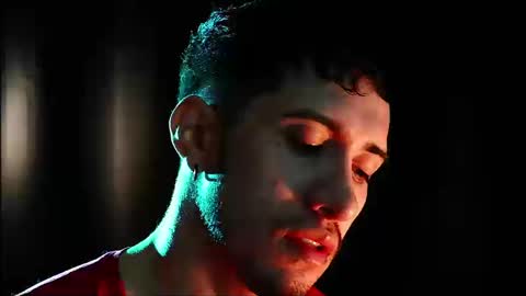 Hotlatinking online show from 09-12-25, 08:31