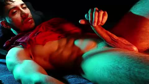 Hotlatinking online show from 05-07-26, 08:58