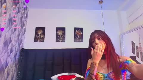 Snapshot of hotlittlechill chatting on 01-17-25, 04:04 hotlittlechill online show from 01-17-25, 04:04