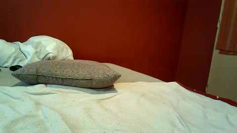 Makenzie online show from 02-12-25, 01:59