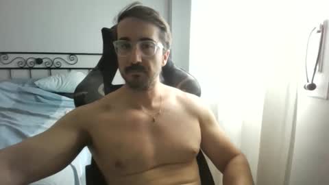 Snapshot of hotman_40_ chatting on 09-14-25, 01:43 hotman_40_ online show from 09-14-25, 01:43