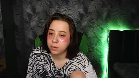 hotmariella online show from 01-22-25, 02:15