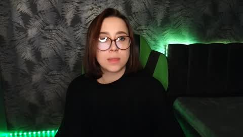 hotmariella online show from 01-24-25, 09:49