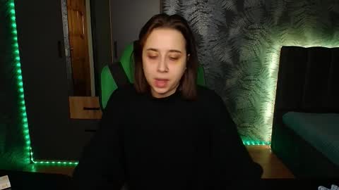 hotmariella online show from 02-07-25, 09:47