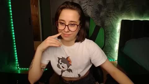 hotmariella online show from 02-09-25, 02:29