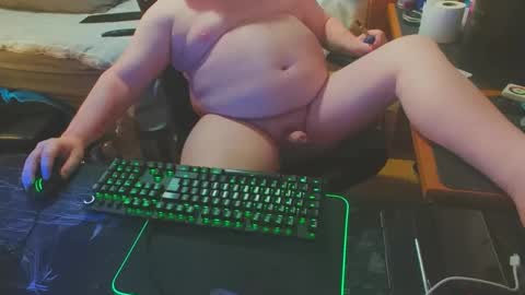 Snapshot of hotmike291112 chatting on 12-29-24, 12:52 hotmike291112 online show from 12-29-24, 12:52