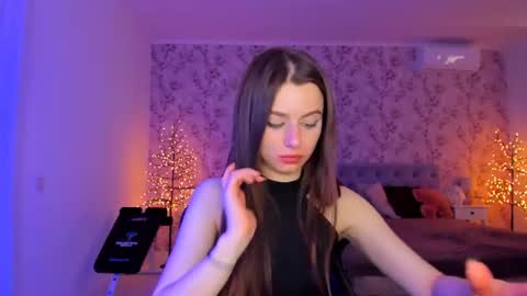 hotmolly_ online show from 06-14-26, 03:19