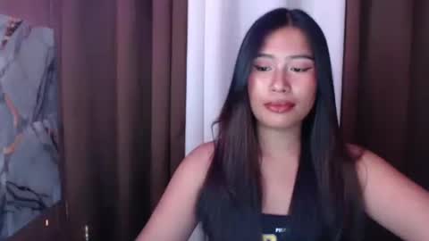 Snapshot of hotmorena_finger chatting on 04-17-26, 05:10 Analiza online show from 04-17-26, 05:10