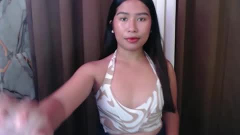 Snapshot of hotmorena_finger chatting on 04-21-26, 06:52 Analiza online show from 04-21-26, 06:52
