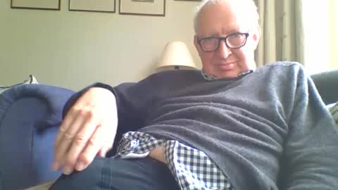 Snapshot of hotmuff99 chatting on 10-23-25, 12:37 hotmuff99 online show from 10-23-25, 12:37