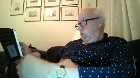 Snapshot of hotmuff99 chatting on 11-03-25, 12:46 hotmuff99 online show from 11-03-25, 12:46