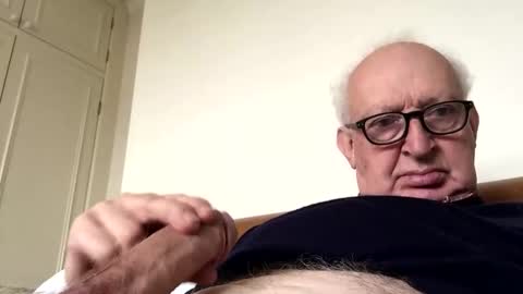 Snapshot of hotmuff99 chatting on 11-13-25, 01:43 hotmuff99 online show from 11-13-25, 01:43